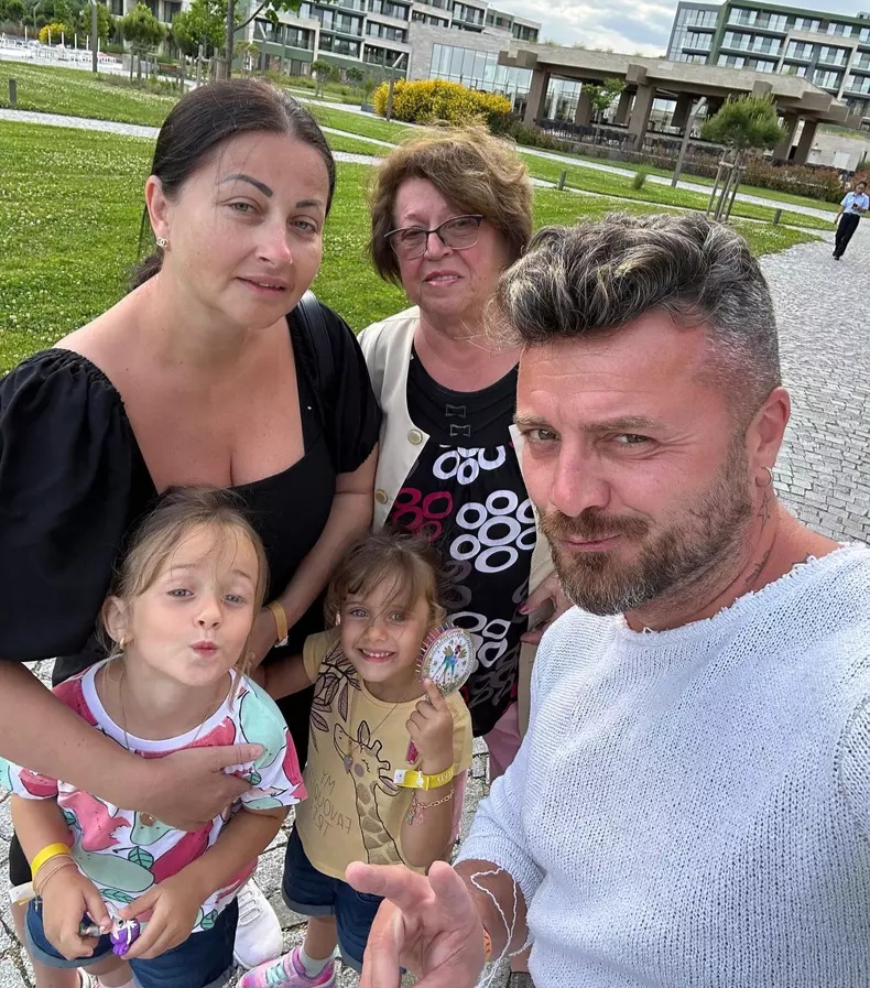 Tavi Clonda, despre cum i s-a schimbat viața odată cu venirea copiilor: „Un zâmbet de-al lor face cât două stadioane”