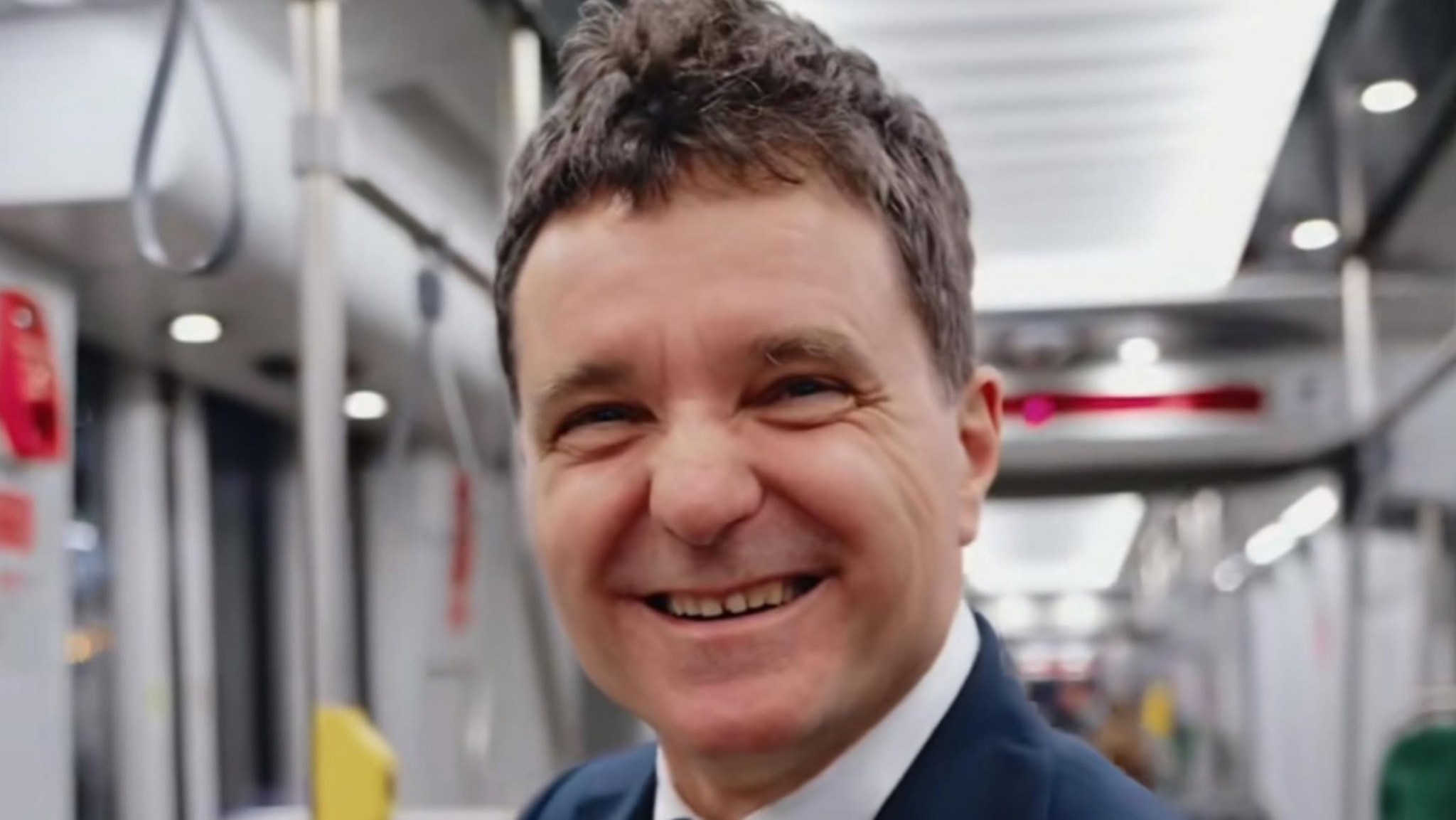 Ce religie are președintele României? Ioan Barbu, unchiul lui Nicușor Dan, oferă detalii