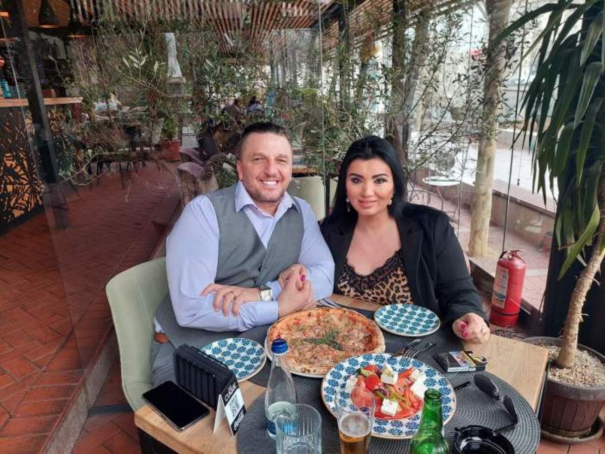 Mama Adrianei Bahmuțeanu a decedat  cu doar câteva săptămâni înainte de nuntă. George Restivan: „Vom păstra un loc liber pentru ea”