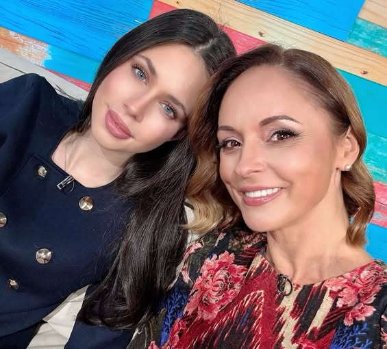Andreea Marin și fiica sa, Violeta Bănică, discuții sincere despre viitor, estetică și valori personale, la PRO TV