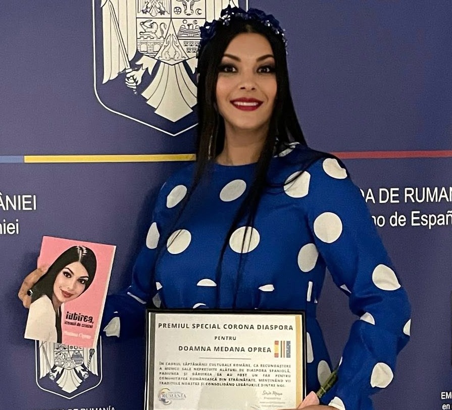 Succes literar pentru Medana Oprea. Poeta a lansat al doilea volum de poezii, dedicat soțului său, Alin Oprea