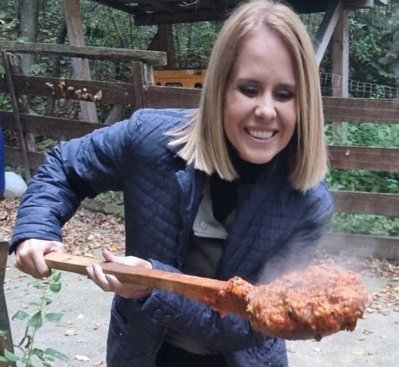 Salată de vinete ca la carte! Sfatul Mihaelei Bilic și ingredientul surpriză care îi dă gustul desăvârșit