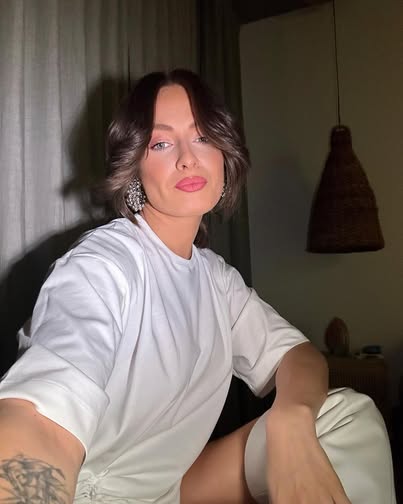 Raluka, despre carieră, succes și echilibru personal: „Autenticitatea rămâne cea mai mare forță”