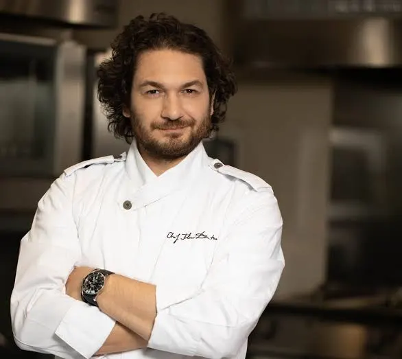 Florin Dumitrescu, împlinit pe toate planurile: familie unită și un nou sezon TV