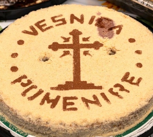 Cât te costă o pomană în 2025. Prețurile actuale pentru un meniu complet în marile orașe ale țării