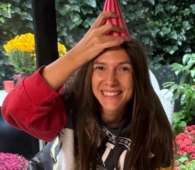 Zi de sărbătoare pentru Adela Popescu! Radu Vâlcan i-a pregătit o surpriză de ziua ei de naștere, iar reacția vedetei a fost savuroasă