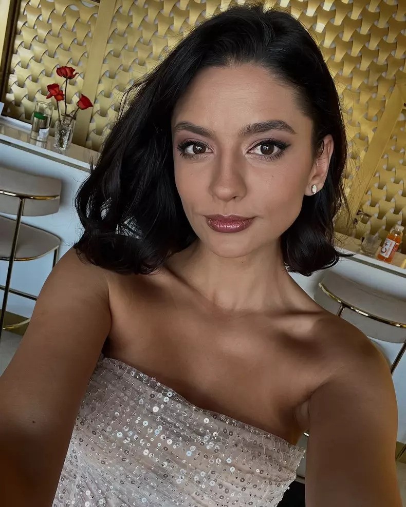 Oana Moșneagu a găsit o nouă soluție pentru durerile de spate