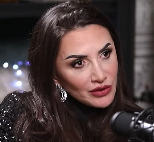 Gestul impresionant al Marei Bănică la înmormântarea Ioanei Popescu. Ce a pus în pachete și ce semnificație au acestea