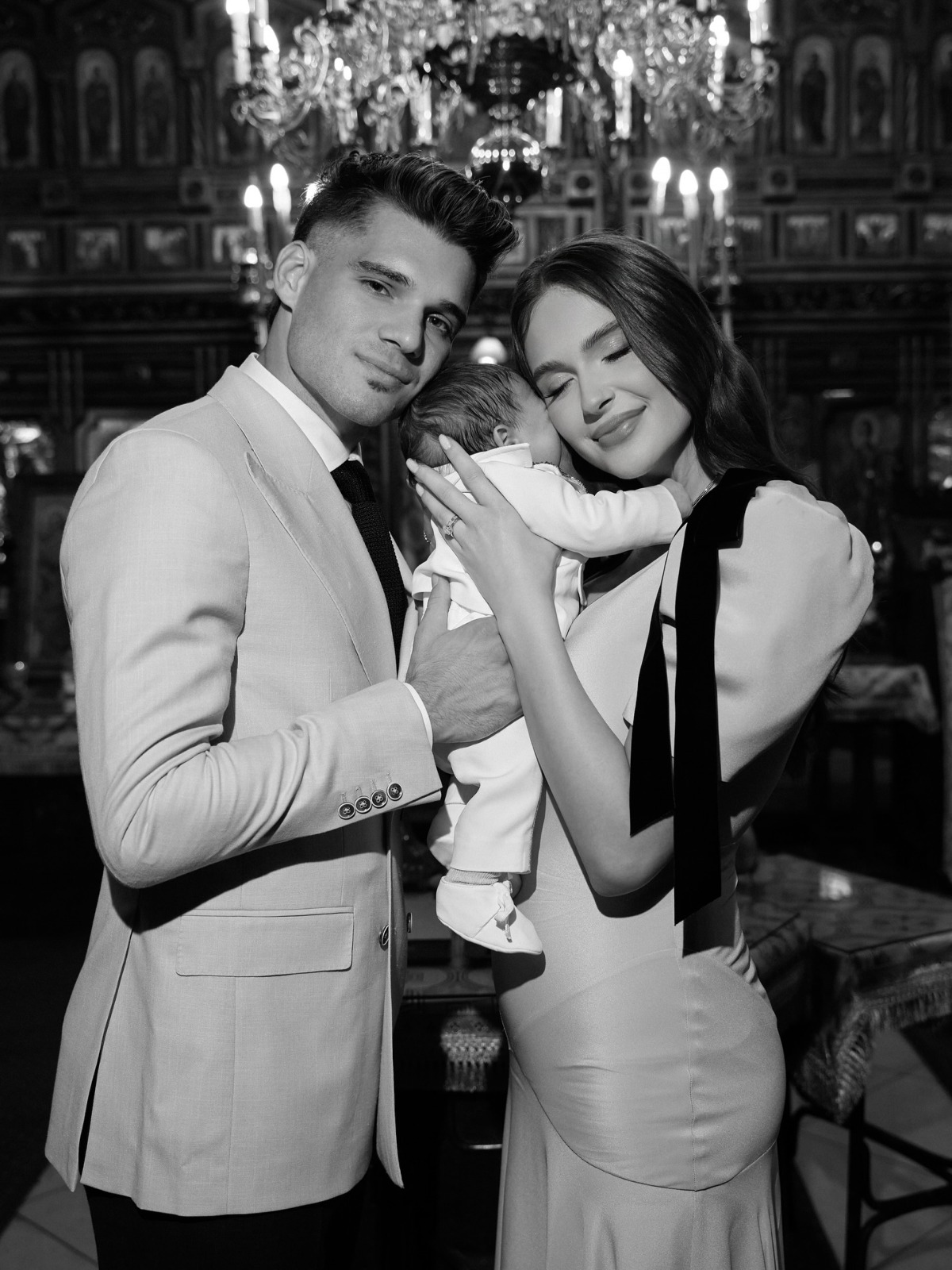 Eveniment deosebit în familia Hagi: Ianis și Elena și-au botezat băiețelul