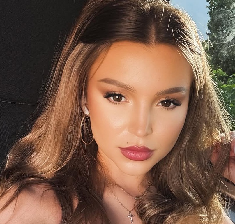 Veronica a ieșit din camera roșie complet răvășită! După gestul neașteptat făcut de Ahmed, a arătat că răbdarea ei a ajuns la limită