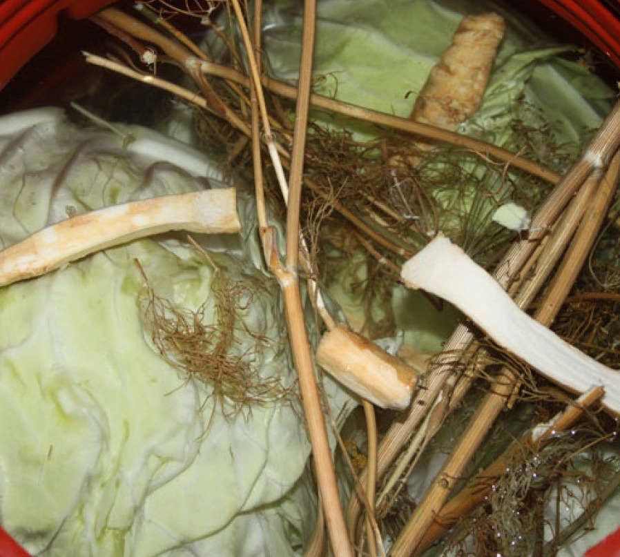 Secretul turcoaicelor pentru cea mai gustoasă varză murată. Ingredientul special care îi intensifică aroma și îi menține textura crocantă