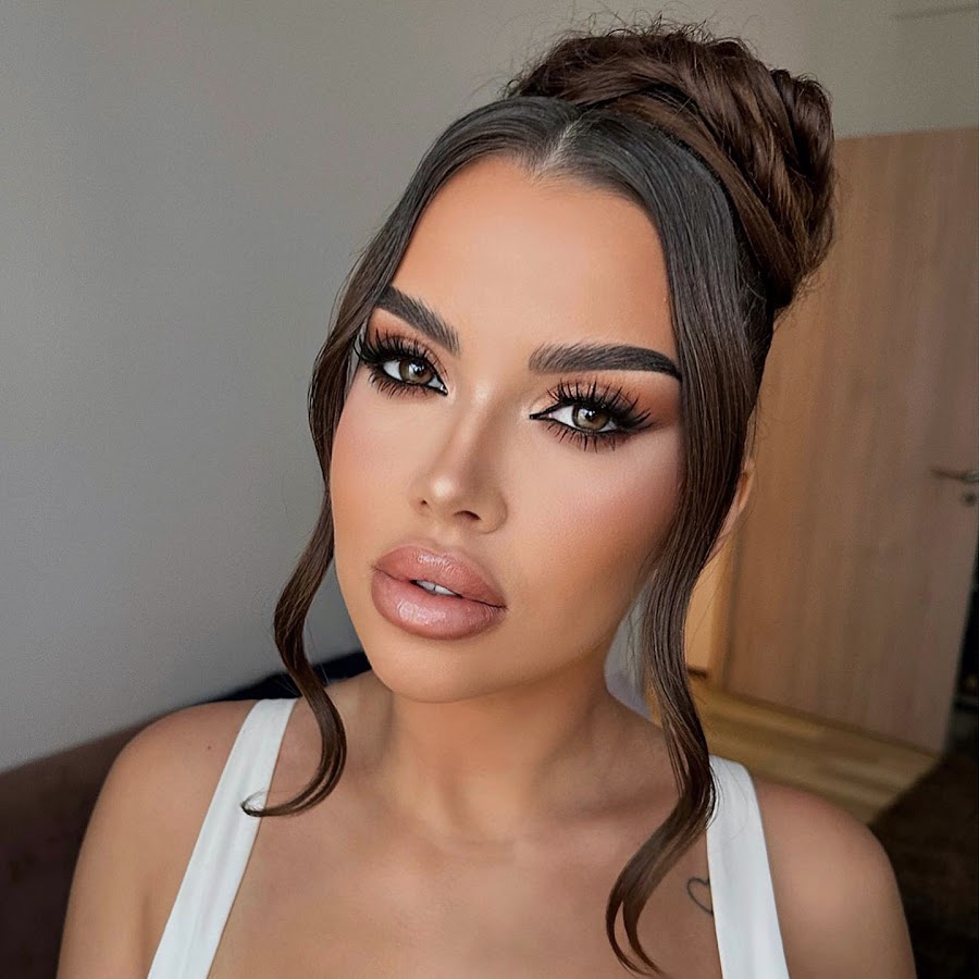 Andra Voloș, despre durerea din copilărie care i-a marcat viața: „Mi-am vindecat sufletul construind o familie”