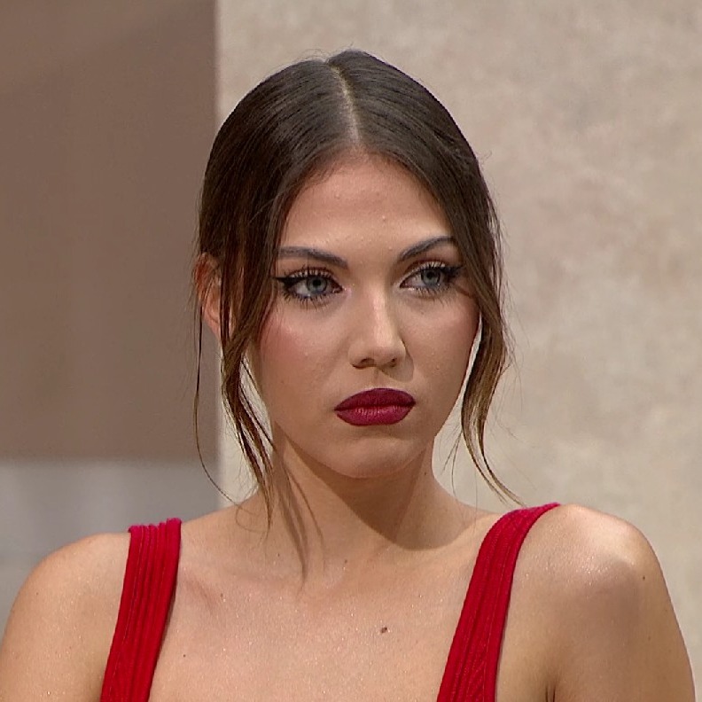 Lucia, una dintre noile concurente din „Casa iubirii”, a devenit rapid un nume cunoscut în competiție