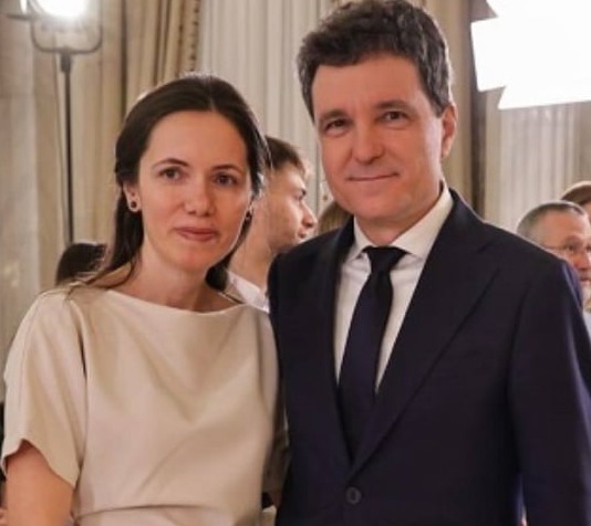 Nicușor Dan, noi dezvăluiri despre nunta cu Mirabela Grădinaru. Motivul pentru care președintele României preferă să păstreze secretă data exactă a evenimentului