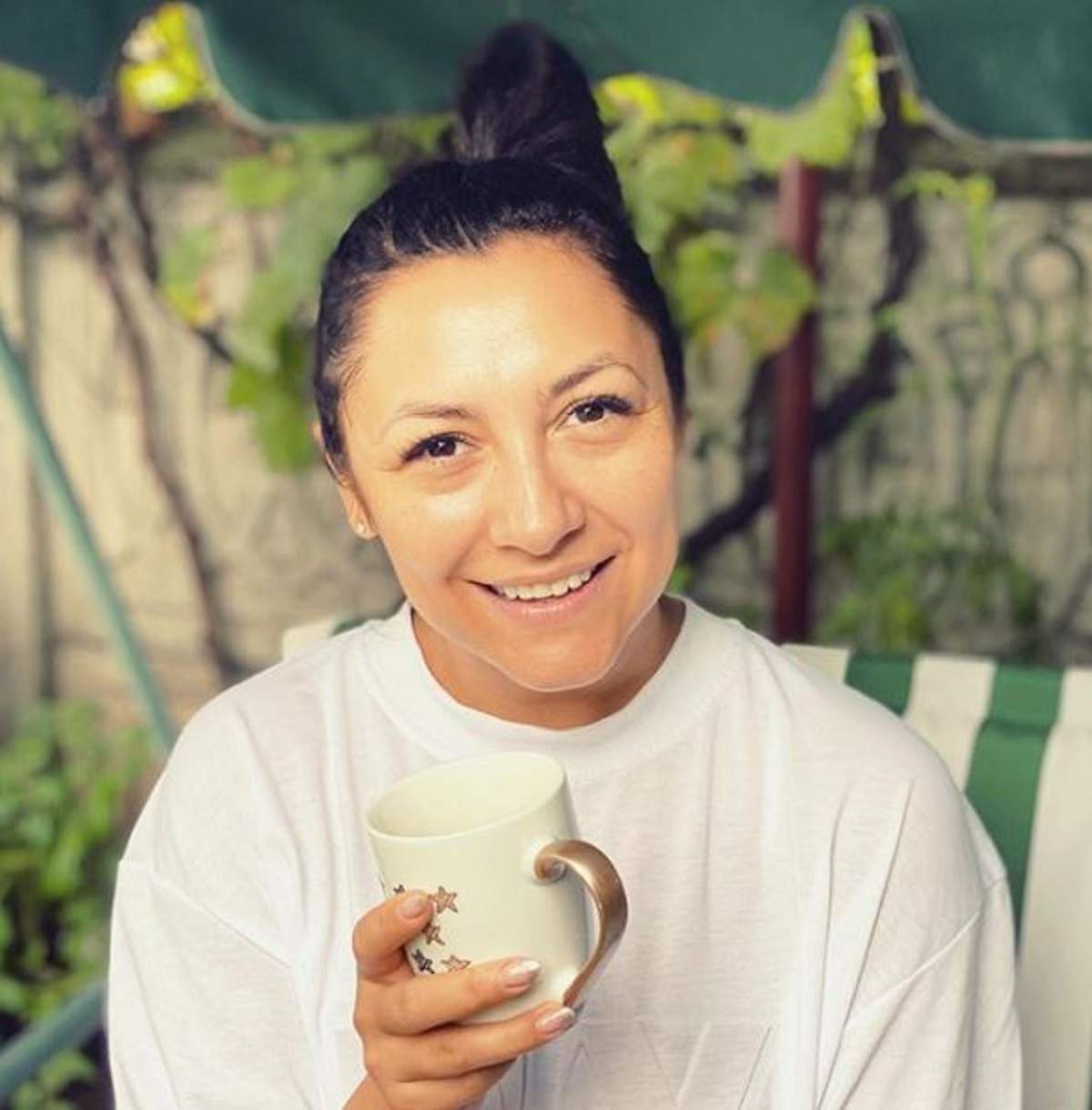 Andra, în ipostaze naturale: un gest de autenticitate apreciat de fani