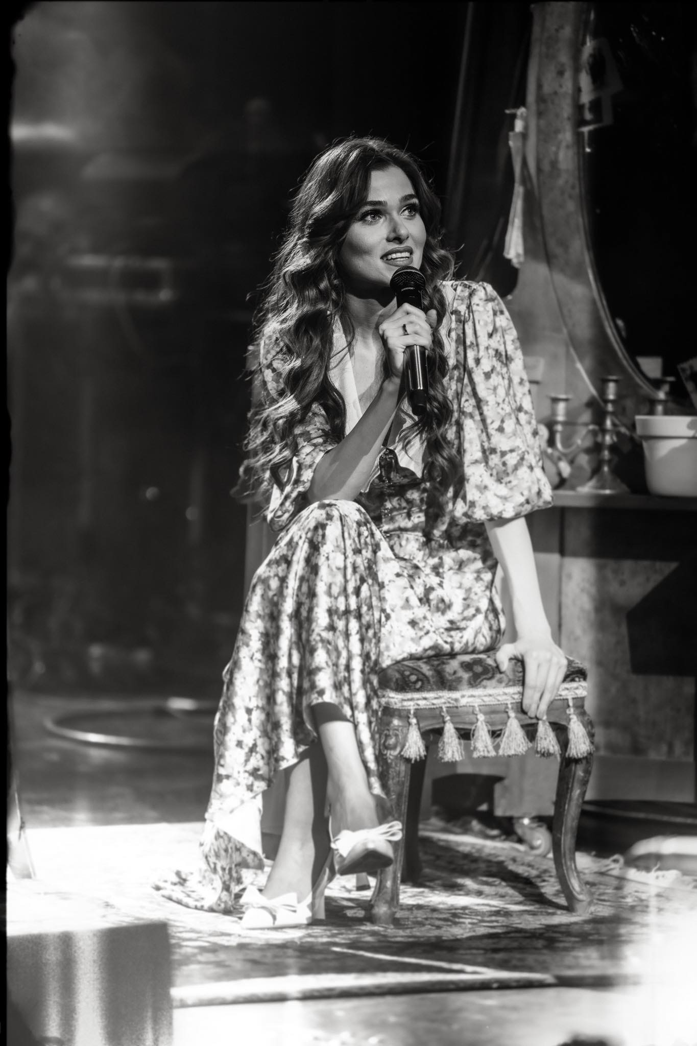 Theo Rose, sinceră despre decepții, schimbări și viața agitată: „Chiar am nevoie de timp să-mi adun gândurile”