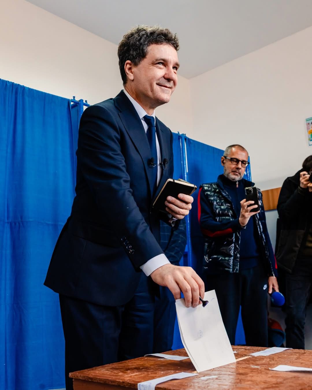 Ce presupune legea promulgată de Nicușor Dan?