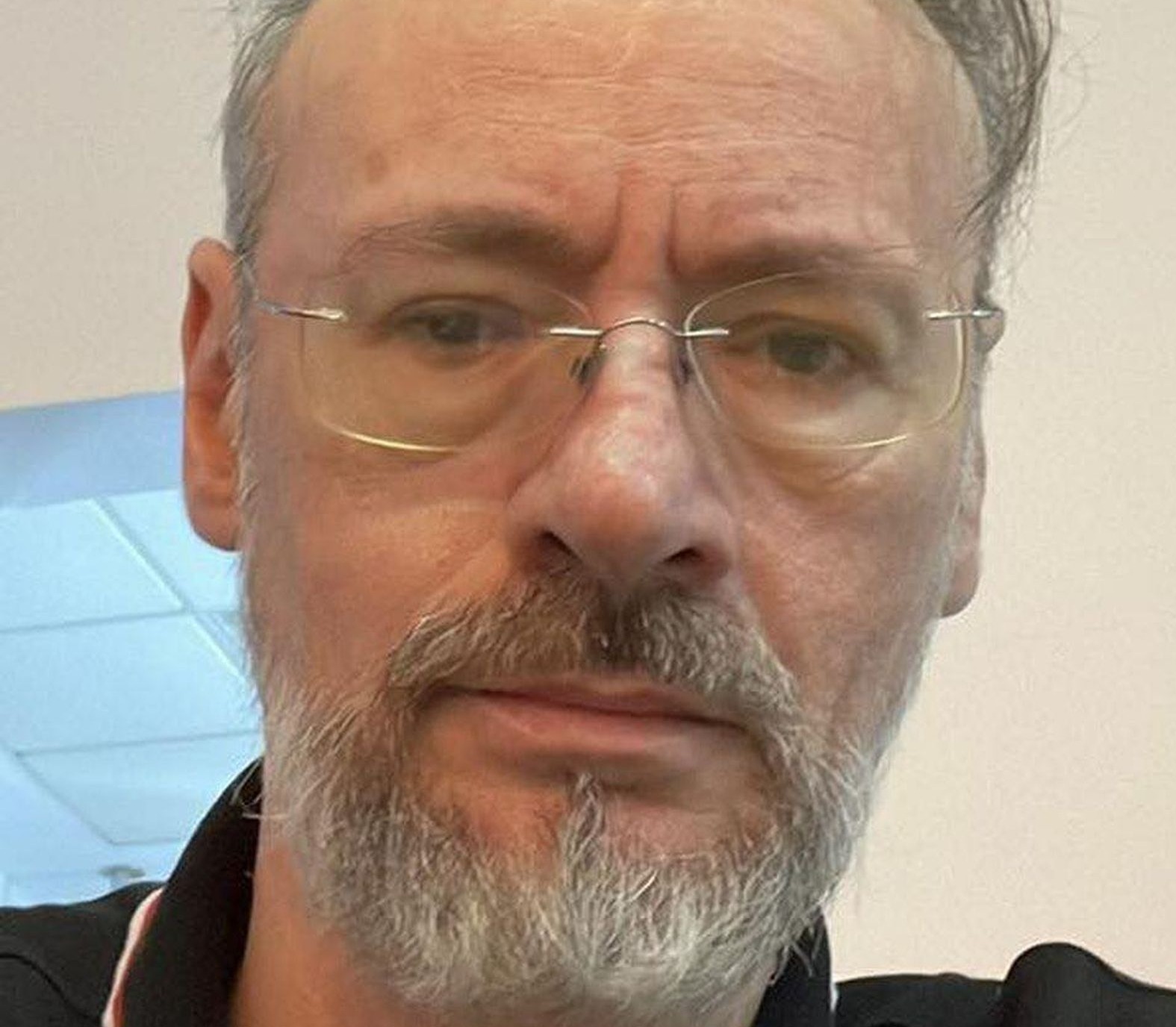 Mihai Albu, arhitect de profesie, trage un semnal de alarmă după explozia din Rahova: „Clădirea se poate prăbuși în orice moment!”