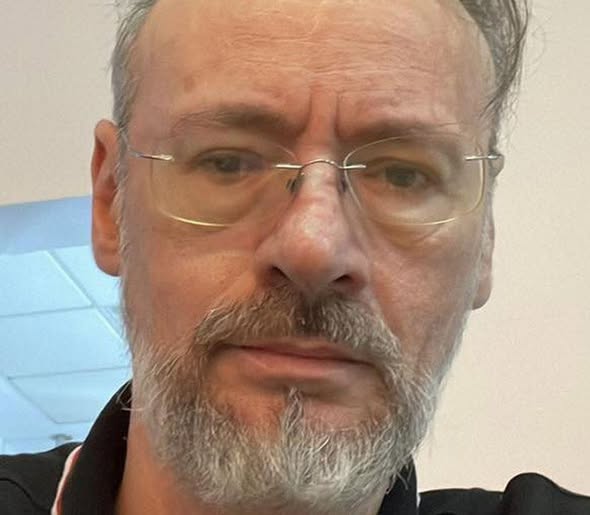 Mihai Albu, arhitect de profesie, trage un semnal de alarmă după explozia din Rahova: „Clădirea se poate prăbuși în orice moment!”