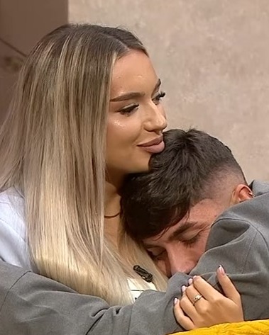 Naomi și Dorobanțu, tot mai apropiați în cadrul competiției