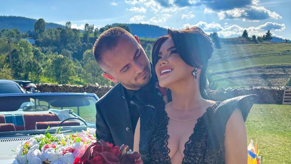 Carmen de la Sălciua, despre dorința de a deveni mamă: „Este un vis pe care l-am păstrat în suflet”