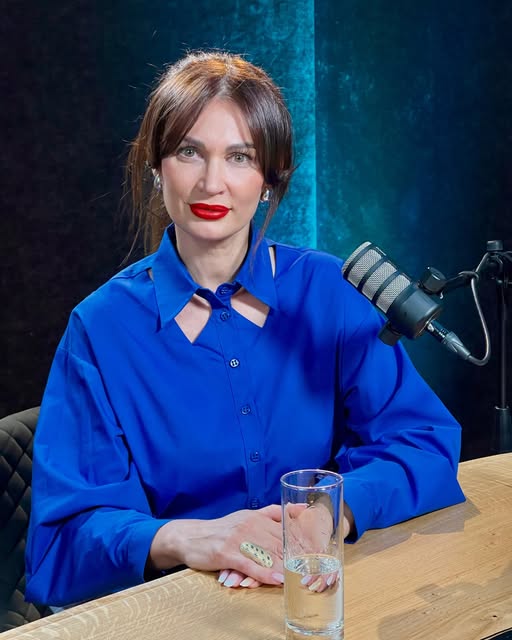 Nicoleta Luciu revine în atenția publicului: a lansat o academie de dezvoltare personală pentru tinere pasionate de modeling, actorie și media