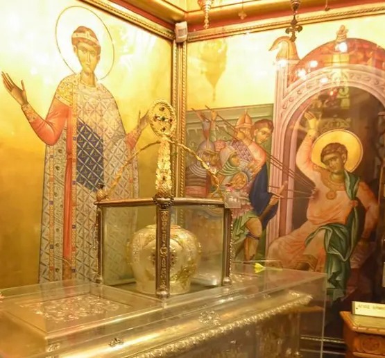 Tensiuni publice de Ziua Armatei: Premierul Ilie Bolojan și președintele Nicușor Dan, întâmpinați cu huiduieli în timpul ceremoniilor oficiale