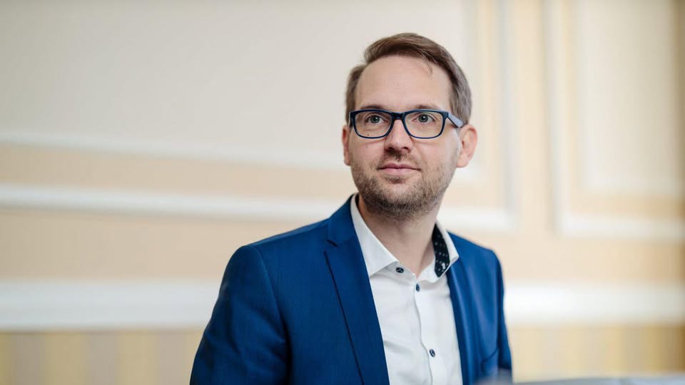 Reformarea statului – o provocare între interese și realitate