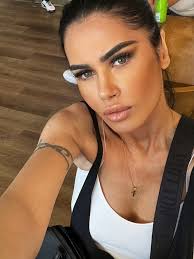 Oana Zăvoranu, acțiuni controversate în mediul online. Mai multe vedete au deschis un proces comun împotriva sa