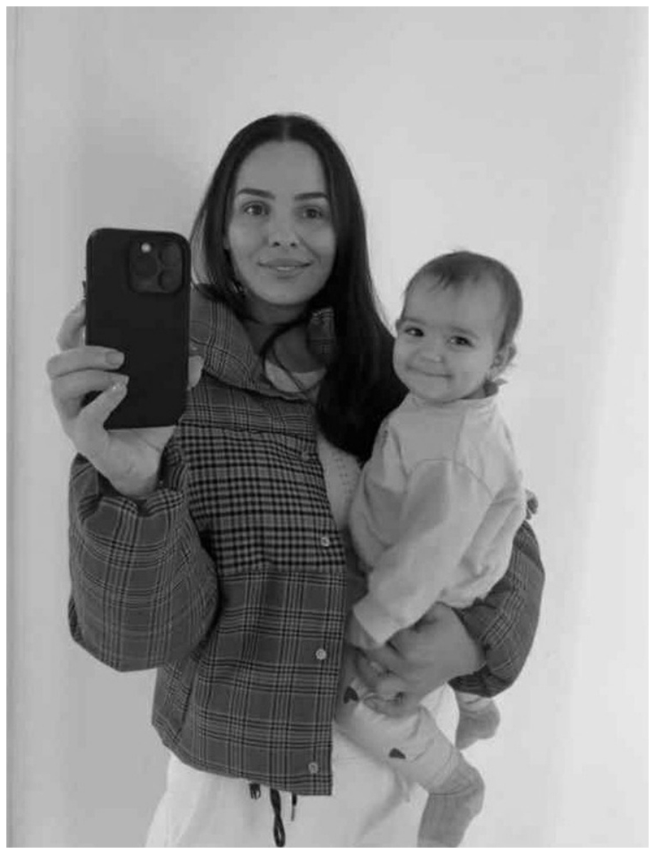 Mama fetiței de 2 ani care a murit la stomatolog, gest sfâșietor după ce nu a putut participa la înmormântare. Durere copleșitoare pentru părinți