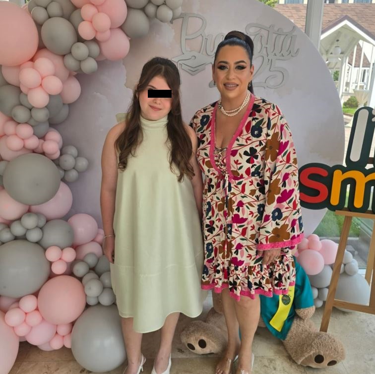 Oana Roman, din nou la spital cu fiica ei, Isabela! Imagine emoționantă cu adolescenta pe patul de clinică: