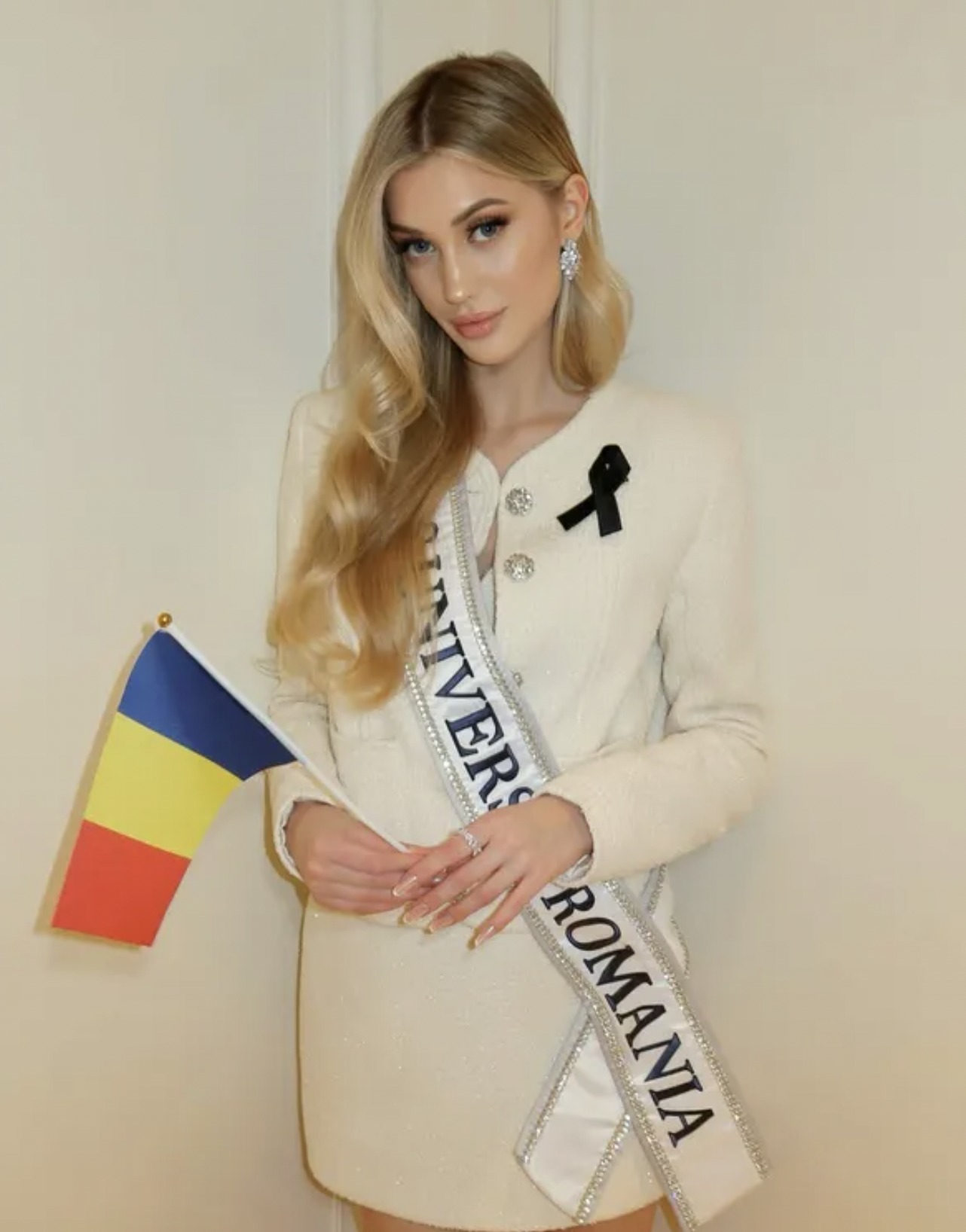 Cătălina Jacob, românca ce va reprezenta România la Miss Universe 2025: de la Bacău la podiumurile internaționale