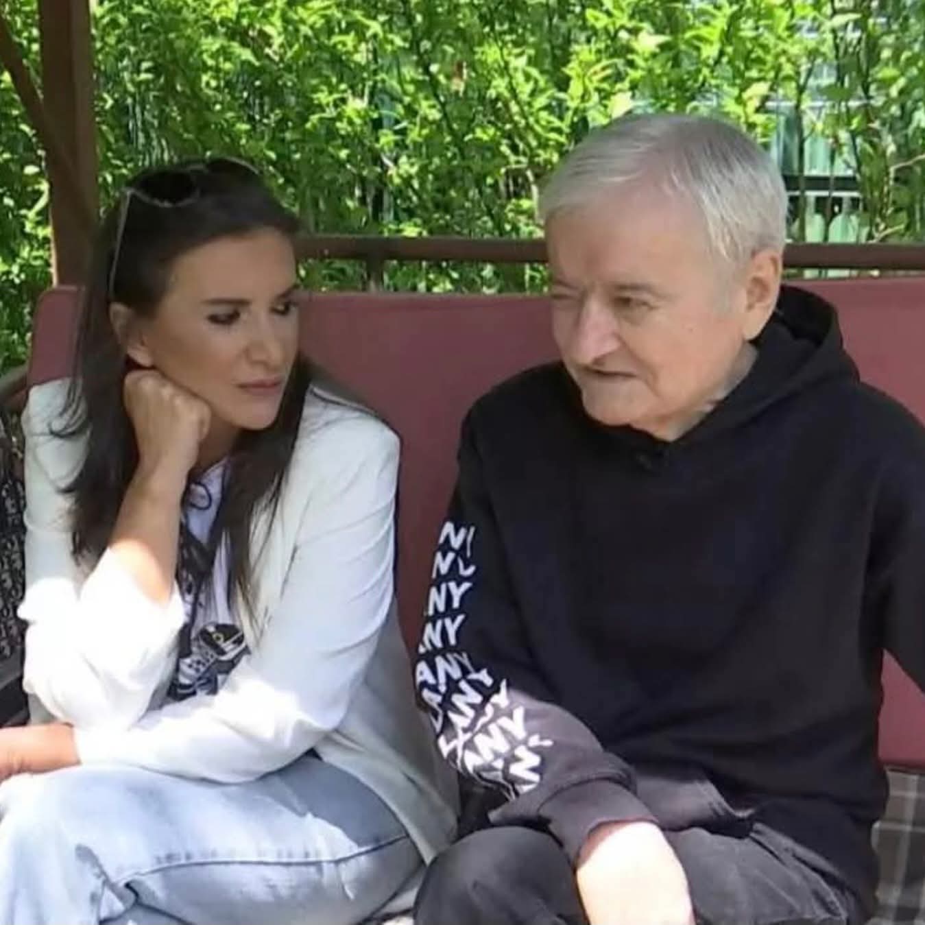 Femeia care îl ajută financiar pe Irinel Columbeanu în această perioadă dificilă a vieții