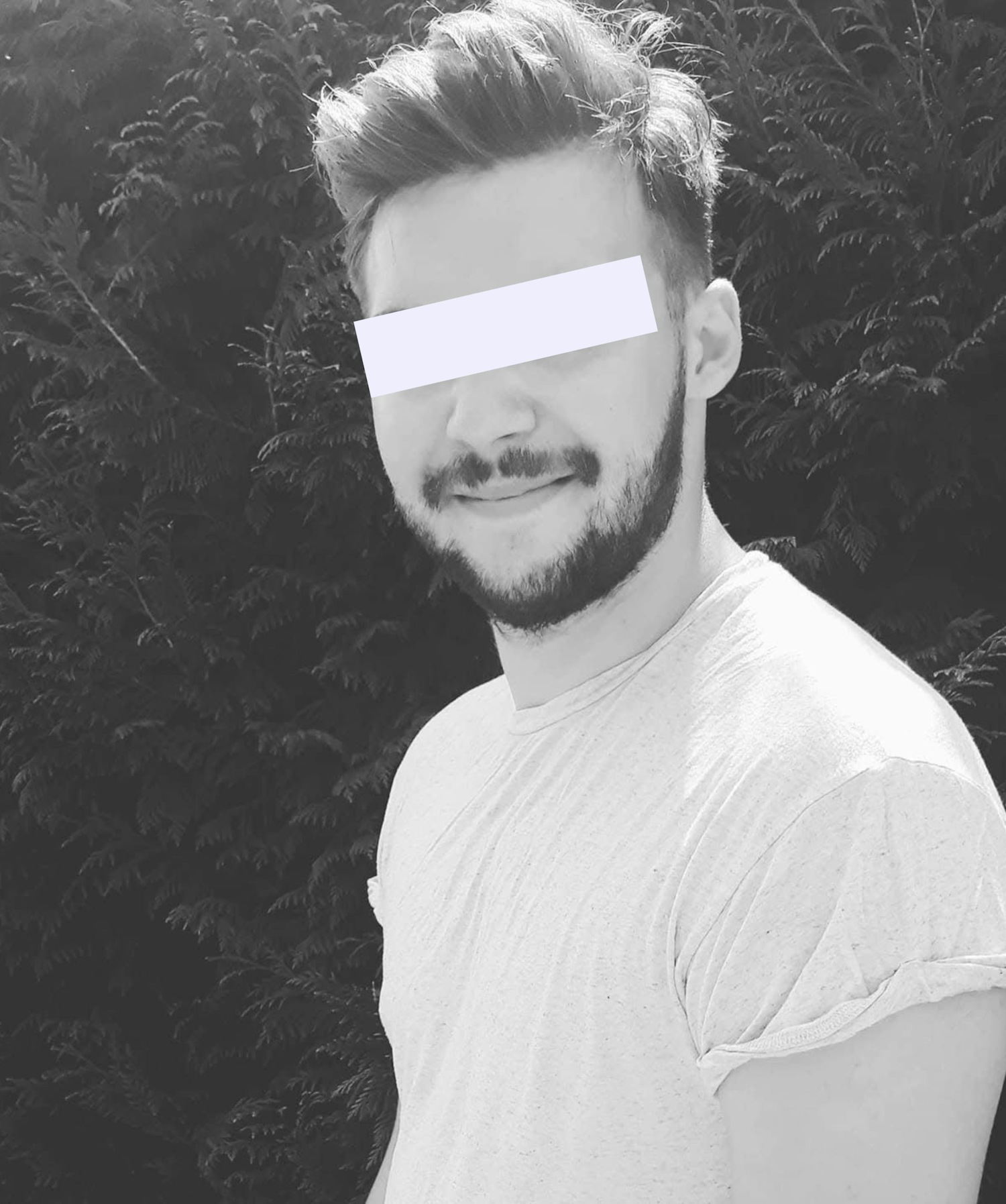 Incident grav în Bihor. Un tânăr și-a pierdut viața după ce o șoferiță a încurcat pedalele mașinii