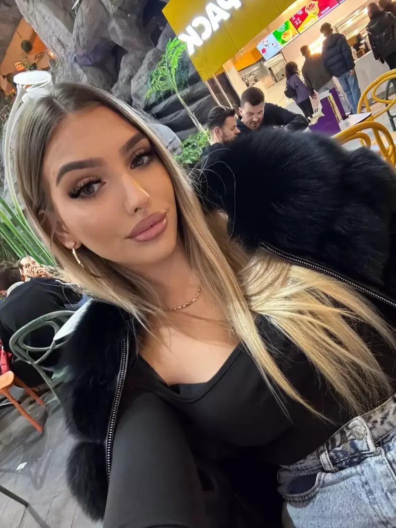 Gestul sfâșietor al iubitului Jasminei, tânăra de 20 de ani care și-a pierdut viața în accidentul de pe Calea Ferentari: „Nu te voi uita niciodată!”