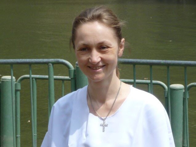 Medicul român Simona Boila, găsită decedată în locuința sa. Fiul ei, dat dispărut și considerat principal suspect