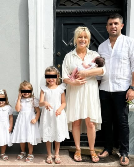 Laura Cosoi, anunț care a luat prin surprindere lumea mondenă: „Dau naștere celui de-al cincilea copil”