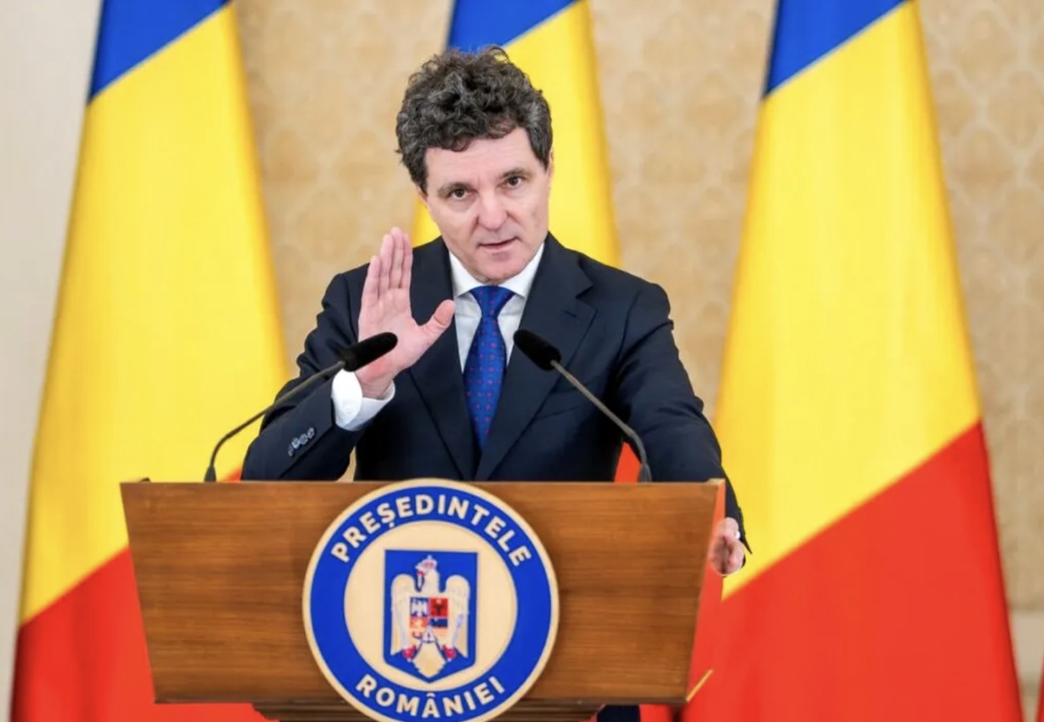 Nicușor Dan, concluzie îngrijorătoare: „Românii trăiesc mai prost decât acum jumătate de an”