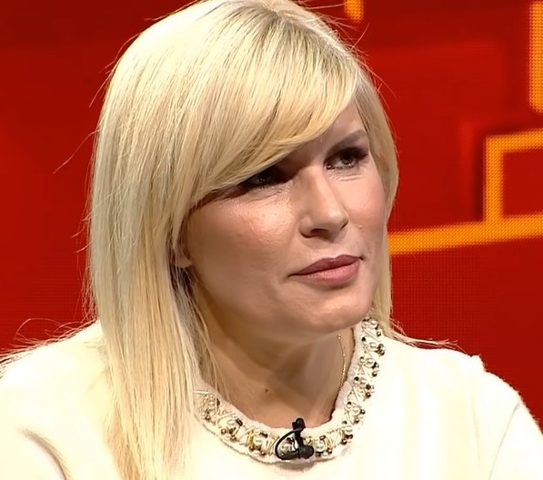 Elena Udrea, în prima vacanță în străinătate după eliberare: Escapadă la Roma alături de fiica sa
