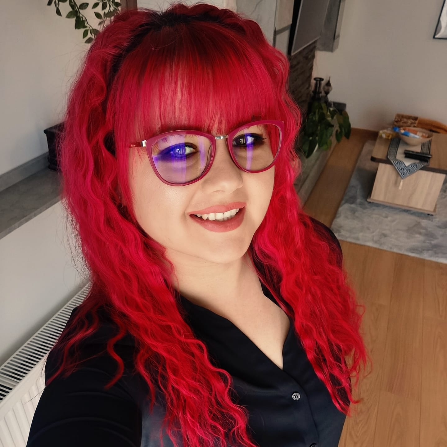 Ea este Elena, tânăra de 32 de ani care și-a pierdut viața în cumplitul accident din Argeș: