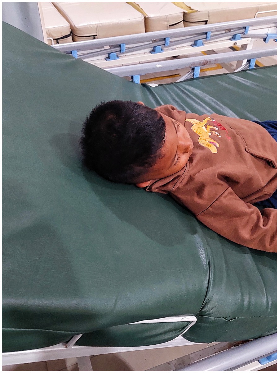 Boala care a umplut spitalele de copii! Virusul care înlocuiește gripa: „Apar erupții pe tot corpul”. Avertismentul medicilor de la Spitalul „Victor Gomoiu”