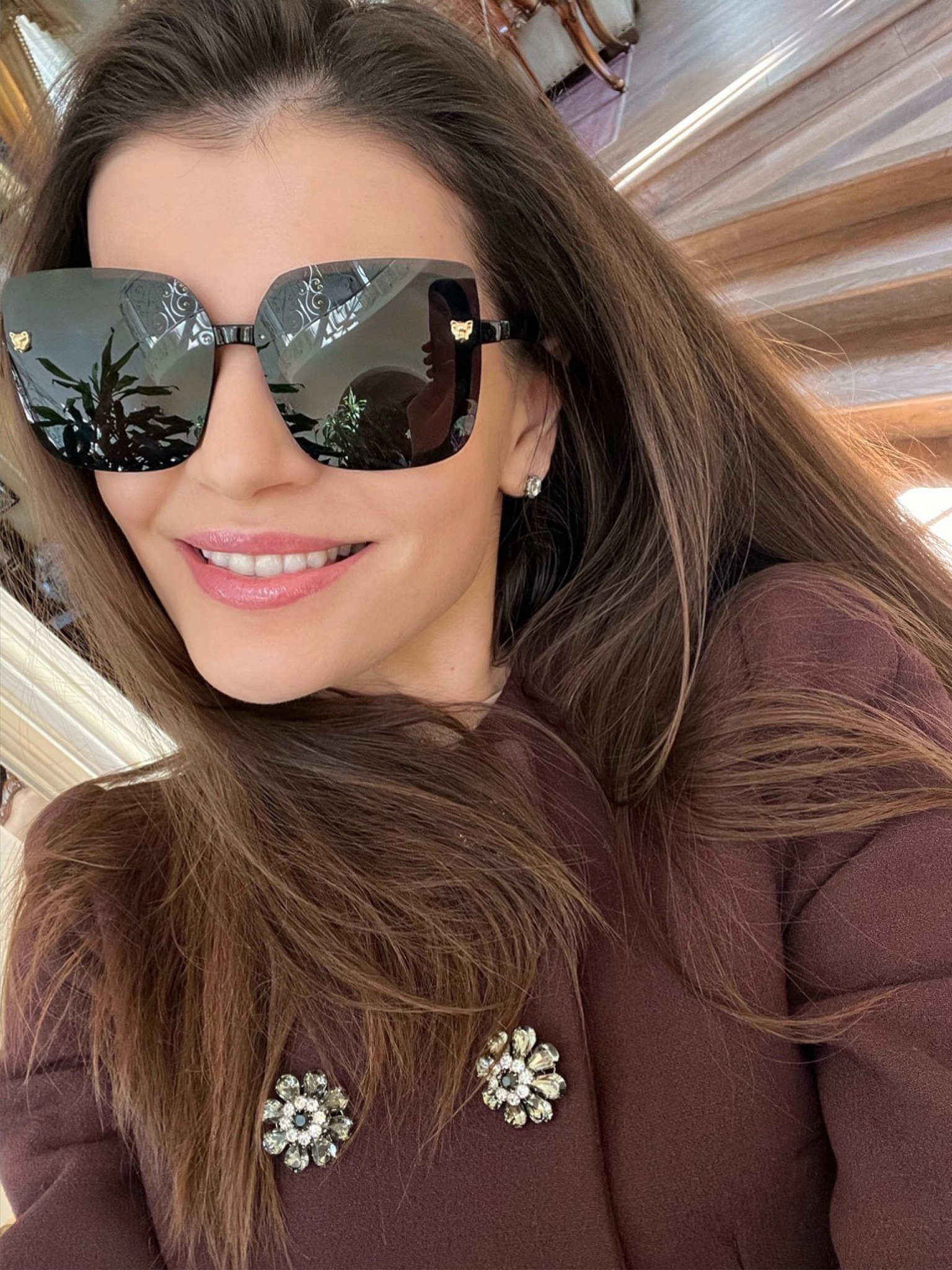 Monica Gabor, apariție elegantă la un eveniment din România. Cu cine s-a fotografiat vedeta