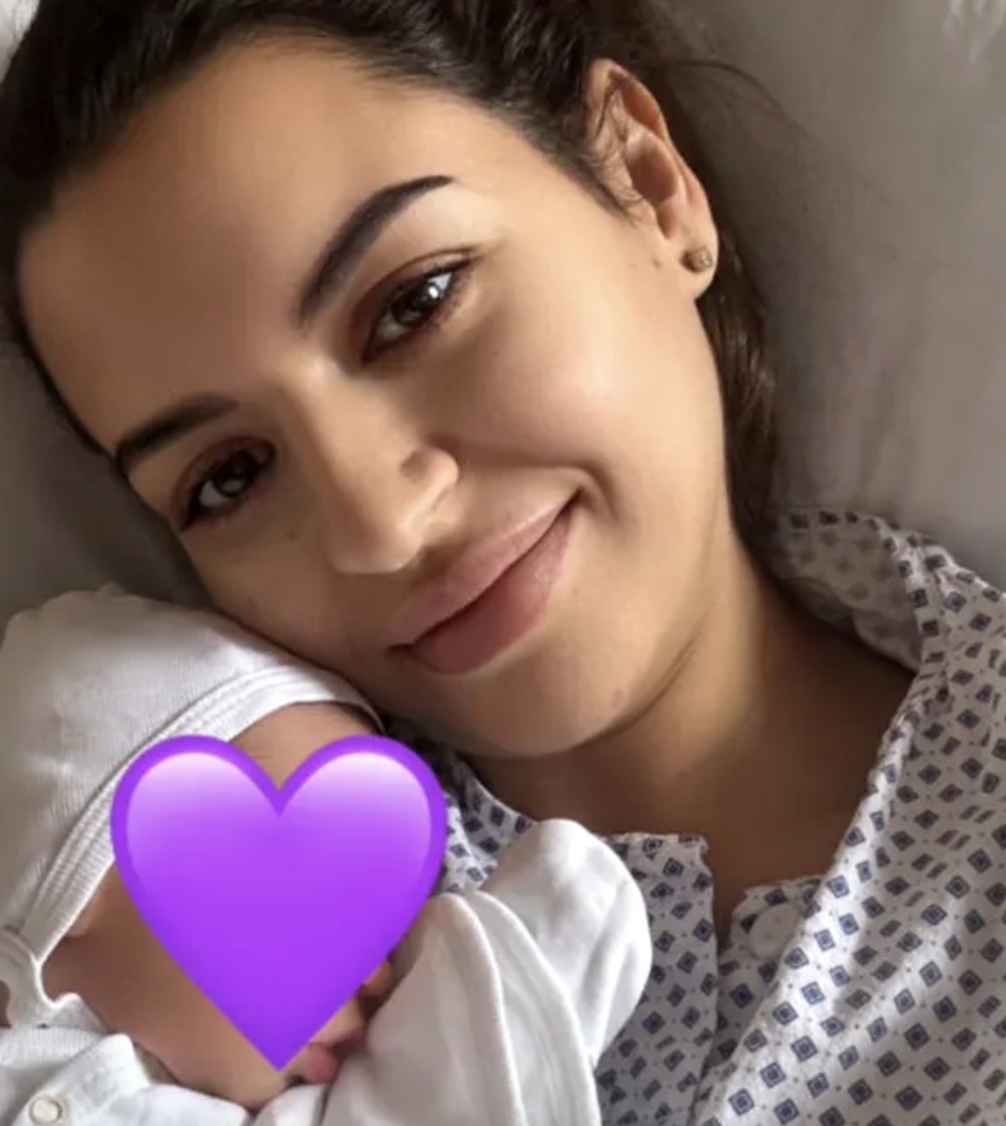 Veste uriașă în muzica populară românească: Claudia Ionaș a devenit mamă pentru prima dată