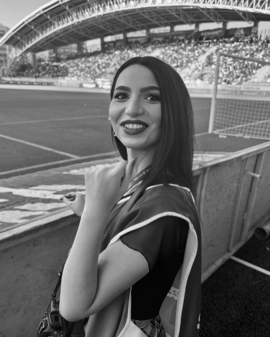 „Ce ai făcut, fată dragă?” Mesajele care au apărut pe pagina Mălinei: