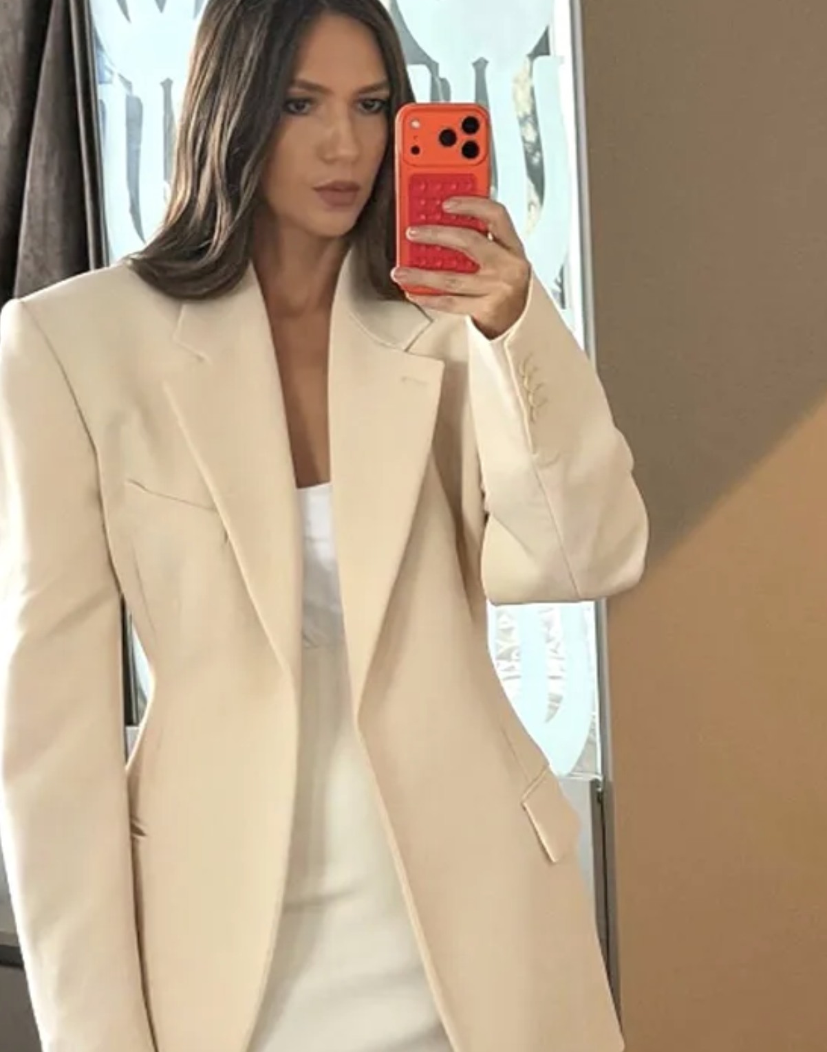 Adela Popescu revine în forță la Pro TV!