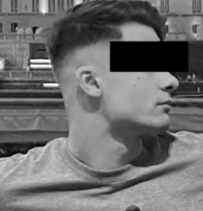 Militar de 23 de ani, găsit fără suflare în baia corpului de pază: