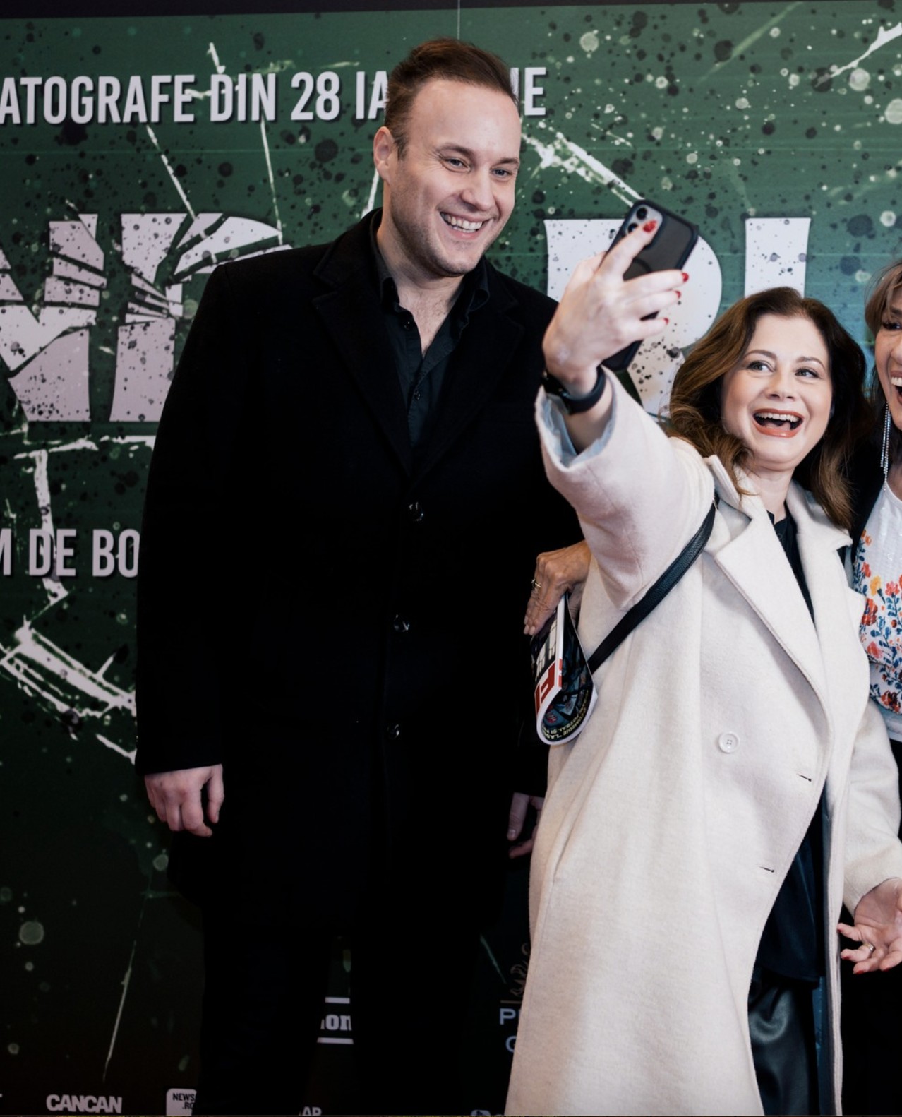 L-am găsit pe soțul secret al Corinei Dănilă! Este celebru și cu 12 ani mai tânăr decât actrița