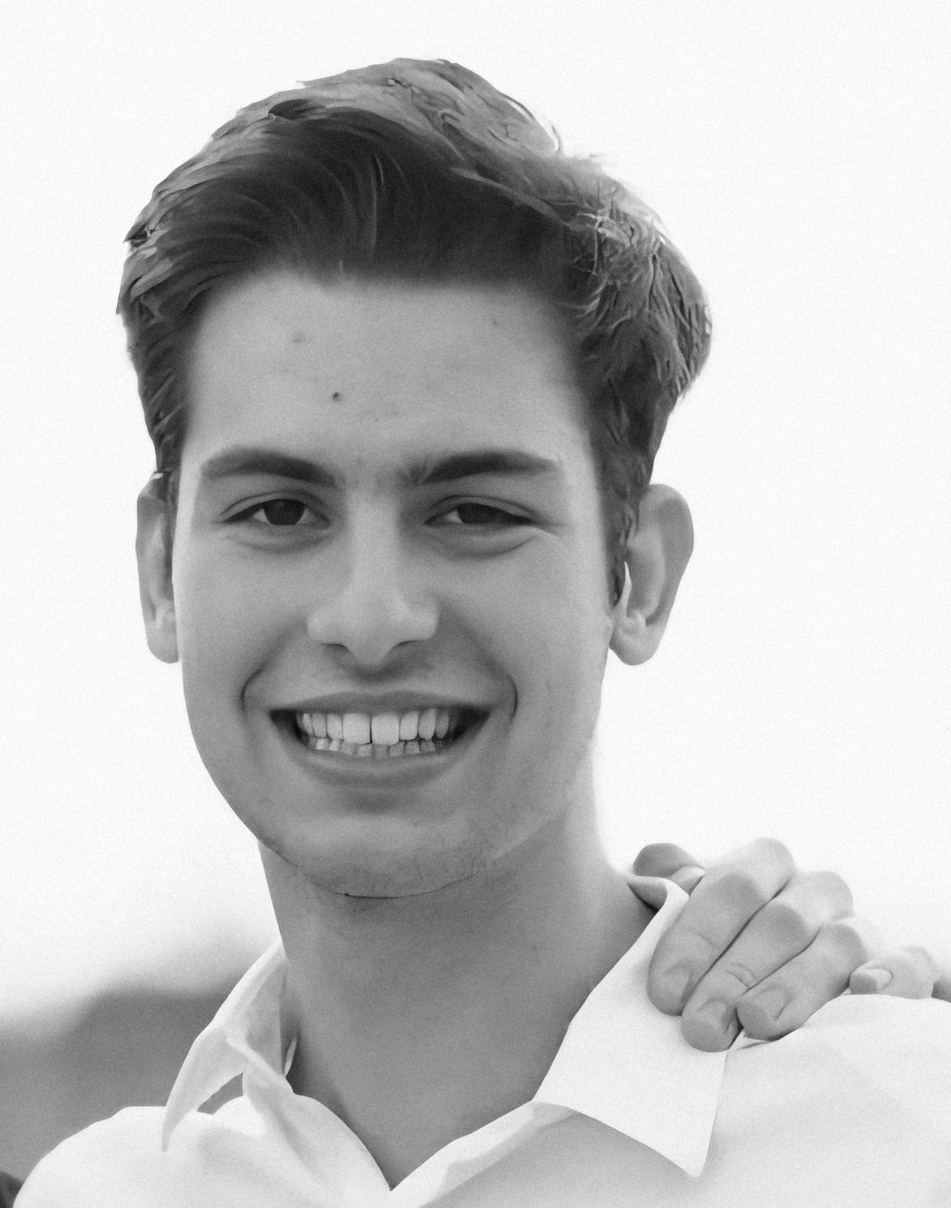 Marco, tânărul de 18 ani găsit fără viață în propria casă după o petrecere de majorat: