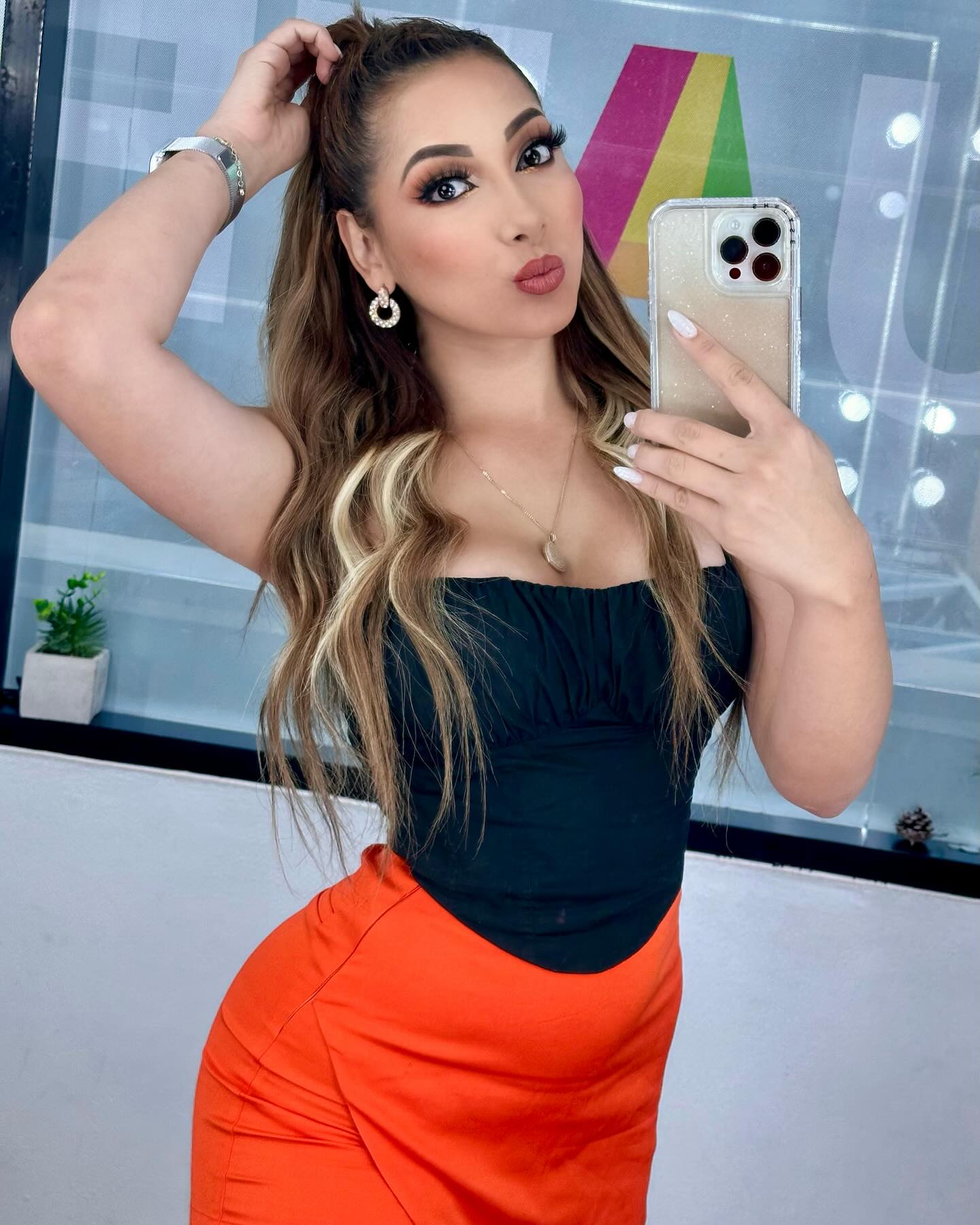 O prezentatoare TV a murit la doar 28 de ani. Raquel Escalante a pierdut lupta cu o boală nemiloasă