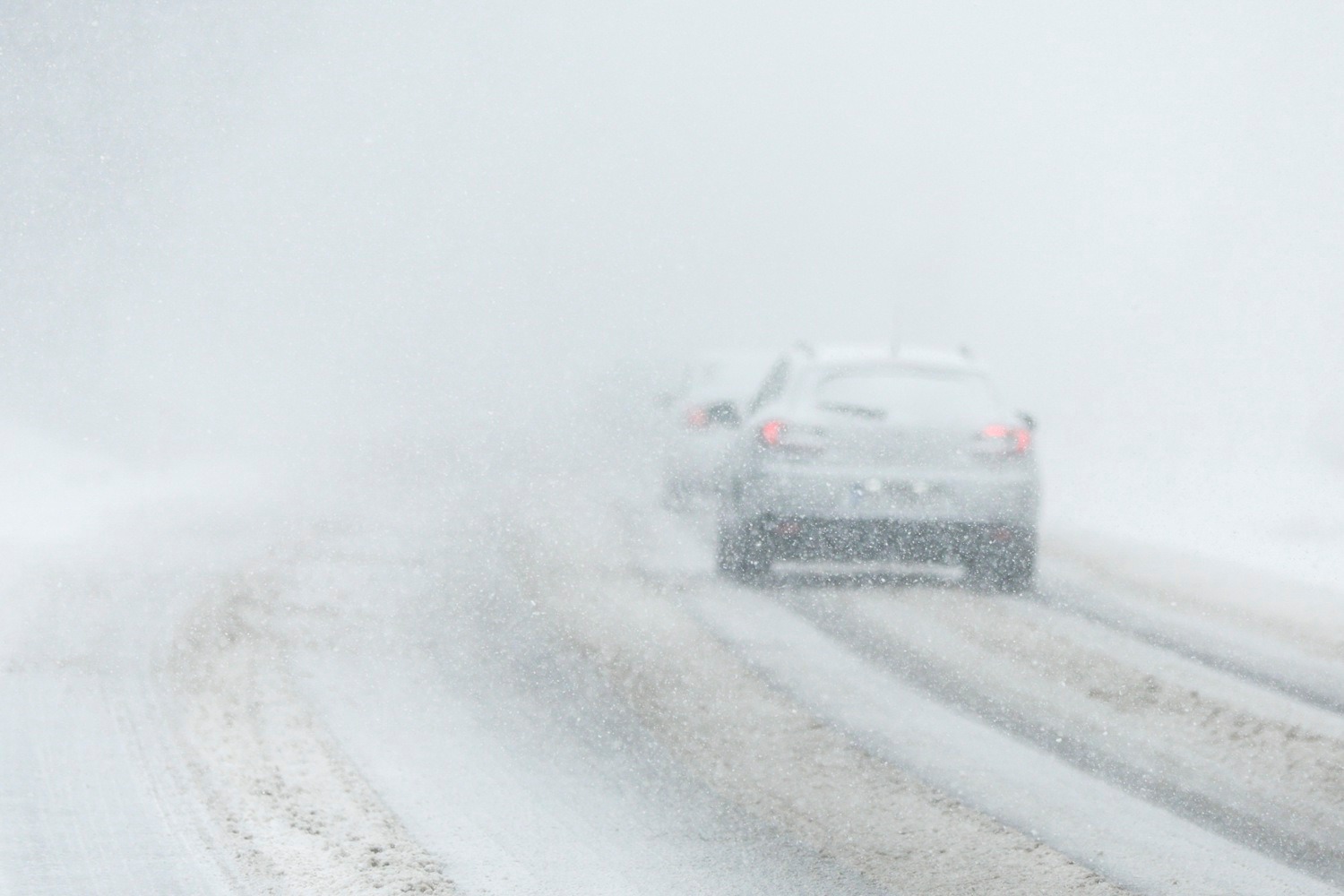 Iarna se dezlănțuie în România: 11 zile consecutive de ninsoare. Zonele unde vremea va deveni extremă: